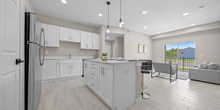 1701 Forest Knoll Dr NE Gallery 102