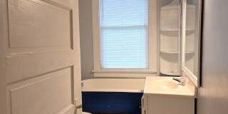 700 Summit Avenue Gallery 12