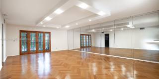 150 S Hollybrook Ter Gallery 4