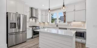 Modern Comfort in the Heart of Johns Island Gallery 7