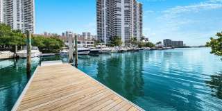 3400 NE 192nd St Gallery 41