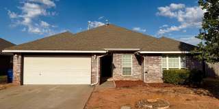3 Bed 2 Bath Home in Mustang Gallery 1