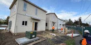 September Move In 3 bed 3 bath NEW Dixon Cottages Gallery 54