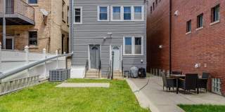 522 N Armour Street Gallery 22
