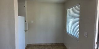 Welcome to Reeves Apartments Gallery 10