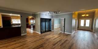 2532 Southwest Oxmoor Boulevard Gallery 10