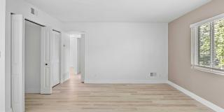 The Cadence Gallery 18