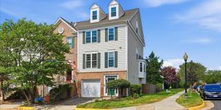 43092 FRANCIS Square Gallery 1