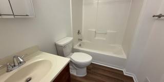 16 E Kupsch Street E Gallery 12