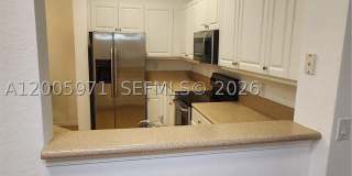 3600 Oaks Clubhouse Dr Gallery 12