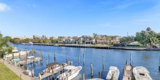 270 Captains Walk Gallery 66