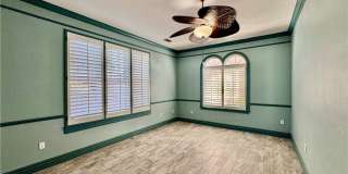 14370 McGregor Boulevard Gallery 10