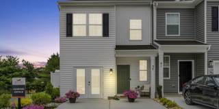 37 WISDOM Lane Gallery 1