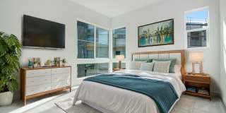 Coming Soon! Modern 2 Bed, 2 Bath Condo in Prime Ontario Location. Gallery 20