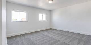 Available JULY 2026 - Spacious 3 Bedroom, 1.5 Bath w/ City Views! Gallery 22