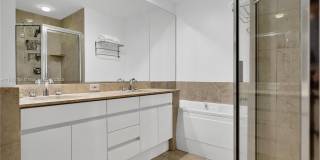 808 Brickell Key Dr 2506 Gallery 16