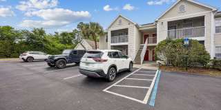 The Perfect One Bedroom Ground Floor Unit Gallery 1