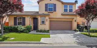 Two Story Home Move In Ready located in Avalon Gated Community!!! Gallery 1