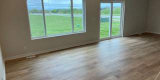Spacious 5-Bedroom Duplex Near Asbury Elementary with Finished Basement & Full Amenities Gallery 1