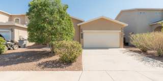14362 LOMA ESMERALDA Drive Gallery 1