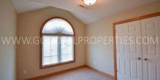 Spacious 4-Bedroom Johnston Home with 3-Car Garage Gallery 17