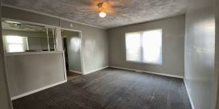 1521 & 1521 1/2 E Kirby Ave (AARC Management, LLC) 1521 & 1521 1/2 E Kirby Ave (AARC Management, LLC) Gallery 13