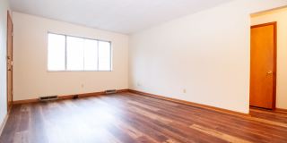 2962 Carskaddon Ave Gallery 3