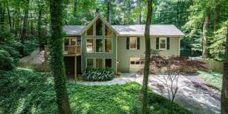 102 Vanessa Drive SE Gallery 1