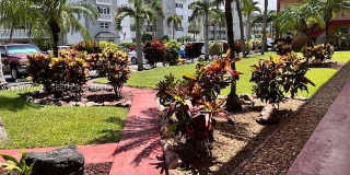 5050 Bayview Dr Gallery 1