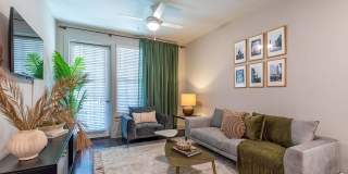 Capital Collective Luxury Apartments Gallery 26