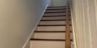Beautifully  Renovated 2 bed 2 bath Home in Shelby Park! Gallery 7