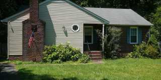 231 VINE Place Gallery 1