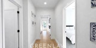 2785 Memorial Drive SE Gallery 31