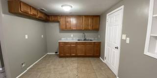 1244 W 27TH Street Gallery 10