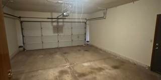 4 Bed, 2.5 Bath Brick home with 2 car garage Gallery 17