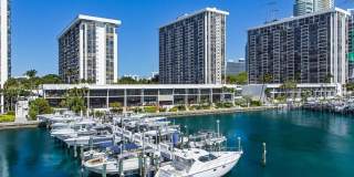 1915 Brickell Ave Gallery 50