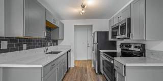 Oak & Iron Flats Apartments Oak & Iron Flats Apartments Gallery 36