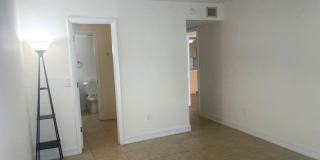 Spacious 3BR/2BA Condo Near Siesta Key Beach – Amenities Included! Gallery 14