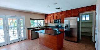 2953 W Libby St Gallery 4