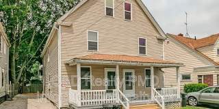 3724 West 41st Street Gallery 1