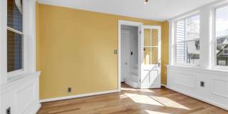 887 W Ferry Street Gallery 31