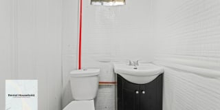Stunning Renovated 3-Bedroom Bungalow Gallery 13