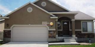 Spacious 5 Bedroom Lehi Home Gallery 1