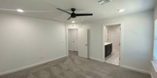 3 Bed 2.5 Bath Duplex Includes Office Space  North OKC Gallery 13