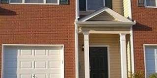 3BR / 2.5 BATH TOWNHOME * COLLEGE PARK GA Gallery 1