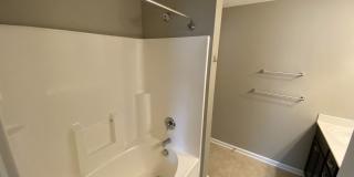 Like-New Townhome in Prime SW Durham Location! Gallery 10