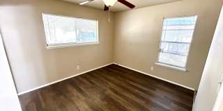 *COMING SOON* Cozy & Convenient – 3 Bedroom Home Near Shopping & Highways! Gallery 20
