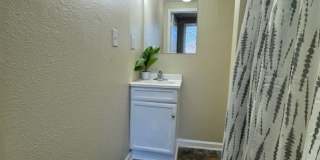 2005 East 5th Avenue - 2005 Gallery 9
