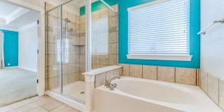 19218 BOLTMORE BAY Gallery 21