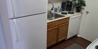 Renovated Two Bedroom Condo with Garage Space in Ladue School District Gallery 3